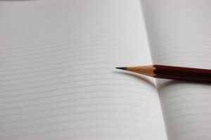 デジタルに依存せず、パスワードを書くというアナログの方法にはメリットがあります