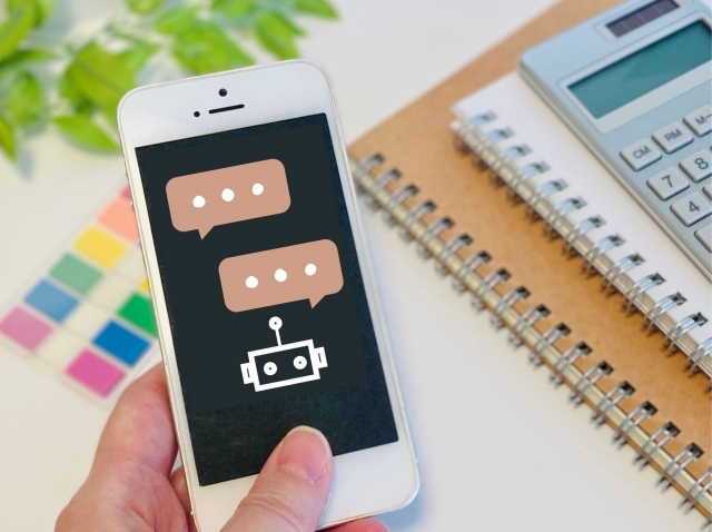 スマホにログインできず、サブスク支払い先のカスタマーサポートでは解約まで数か月かかったり、中にはチャットポットに阻まれて立往生する例もあります。